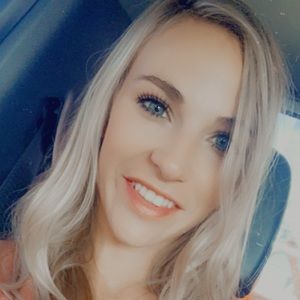 Meet your Posher, Breena